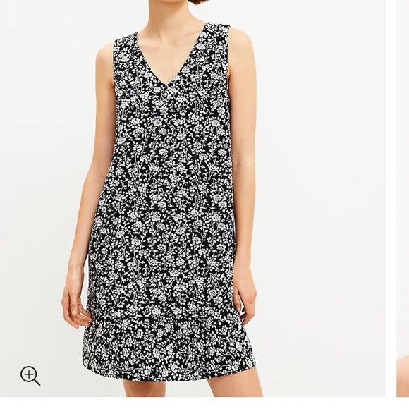 2GAP V NECK FLORAL SWING DRESS W TIE IN THE BACK - Picture 1 of 4